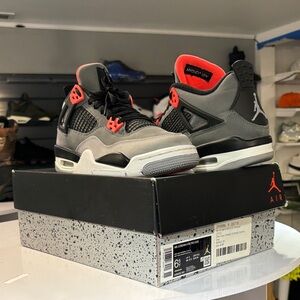 Air Jordan 4 Retro GS ‘Infrared’ 6.5Y